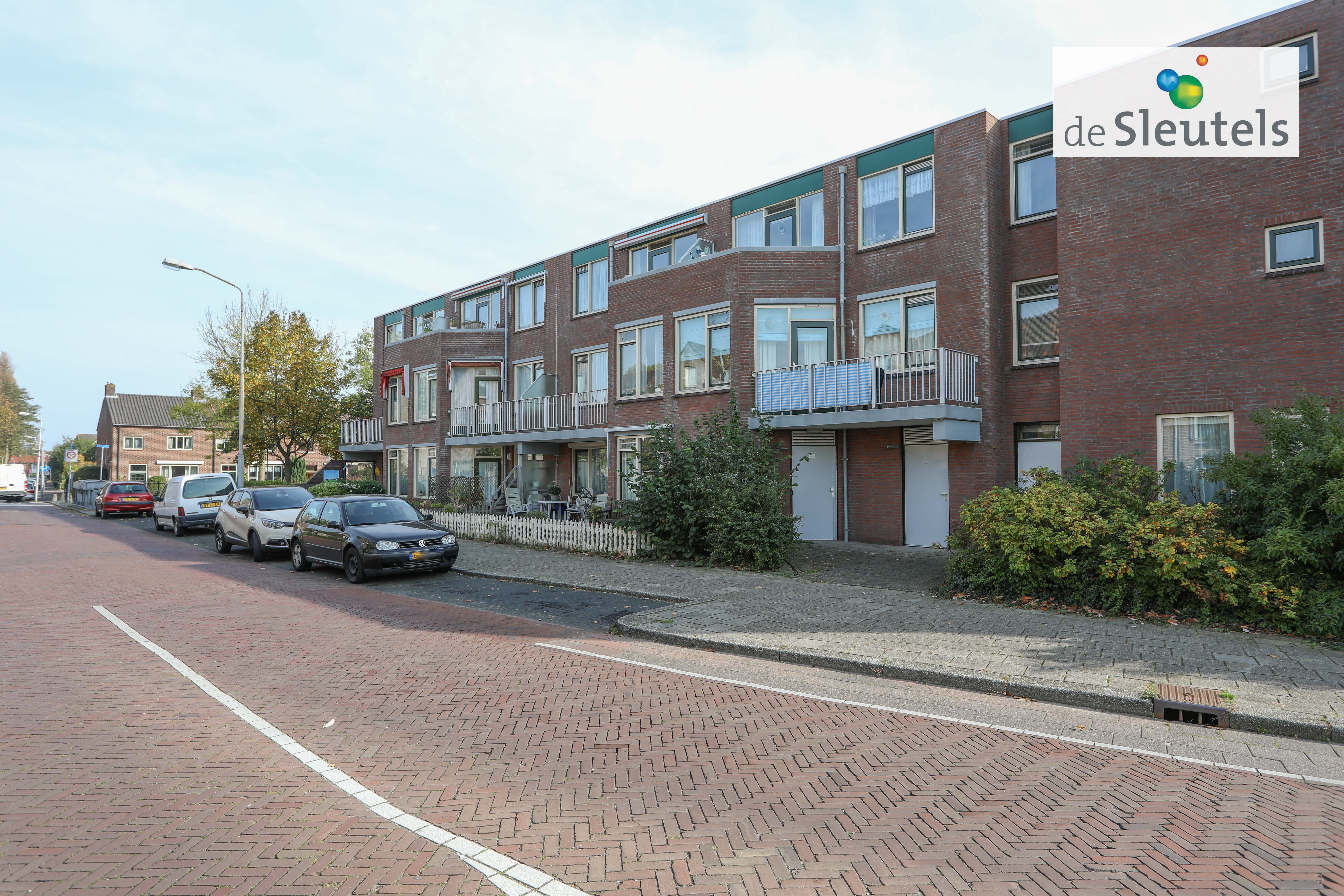 Merelhof 87, 2251 DB Voorschoten, Nederland
