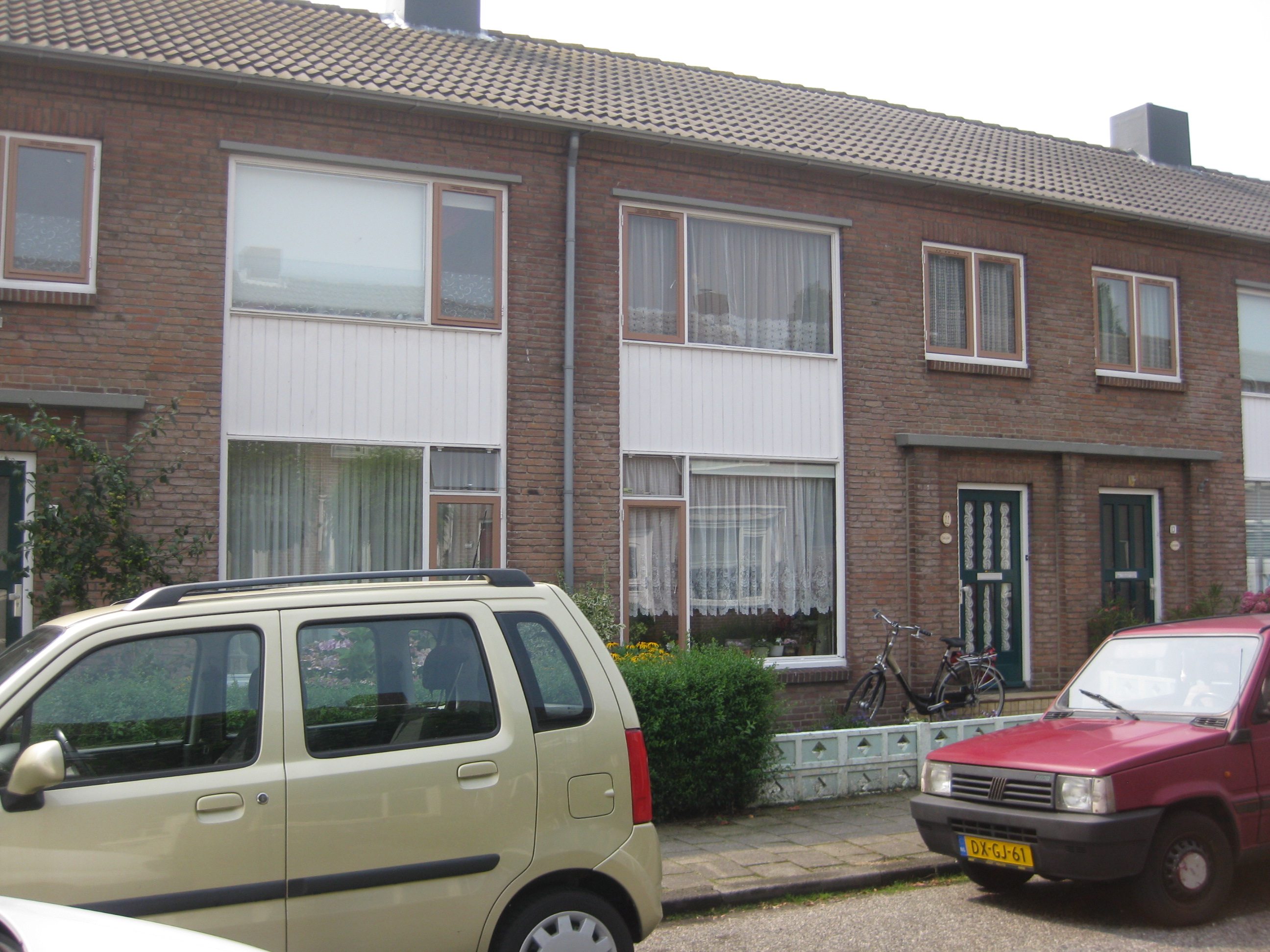 Van Harteveldstraat 13, 2371 VK Roelofarendsveen, Nederland