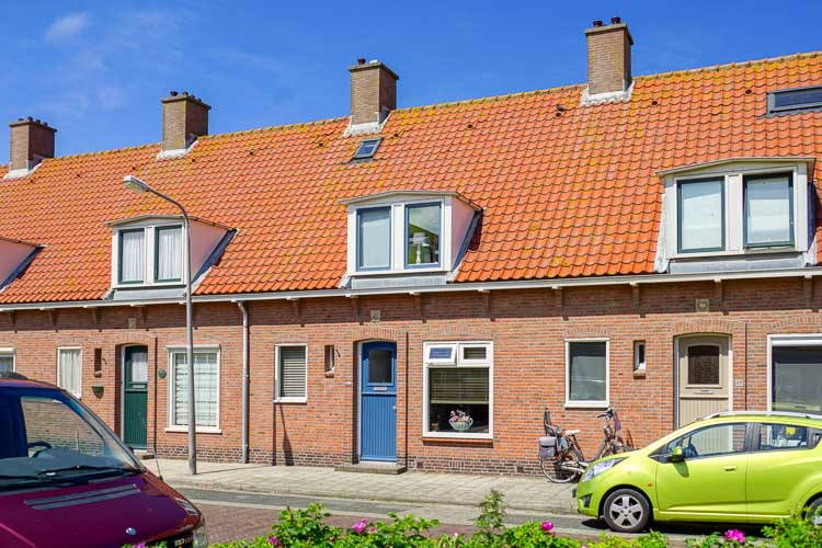 Rijnmond 97, 2225 VP Katwijk aan Zee, Nederland