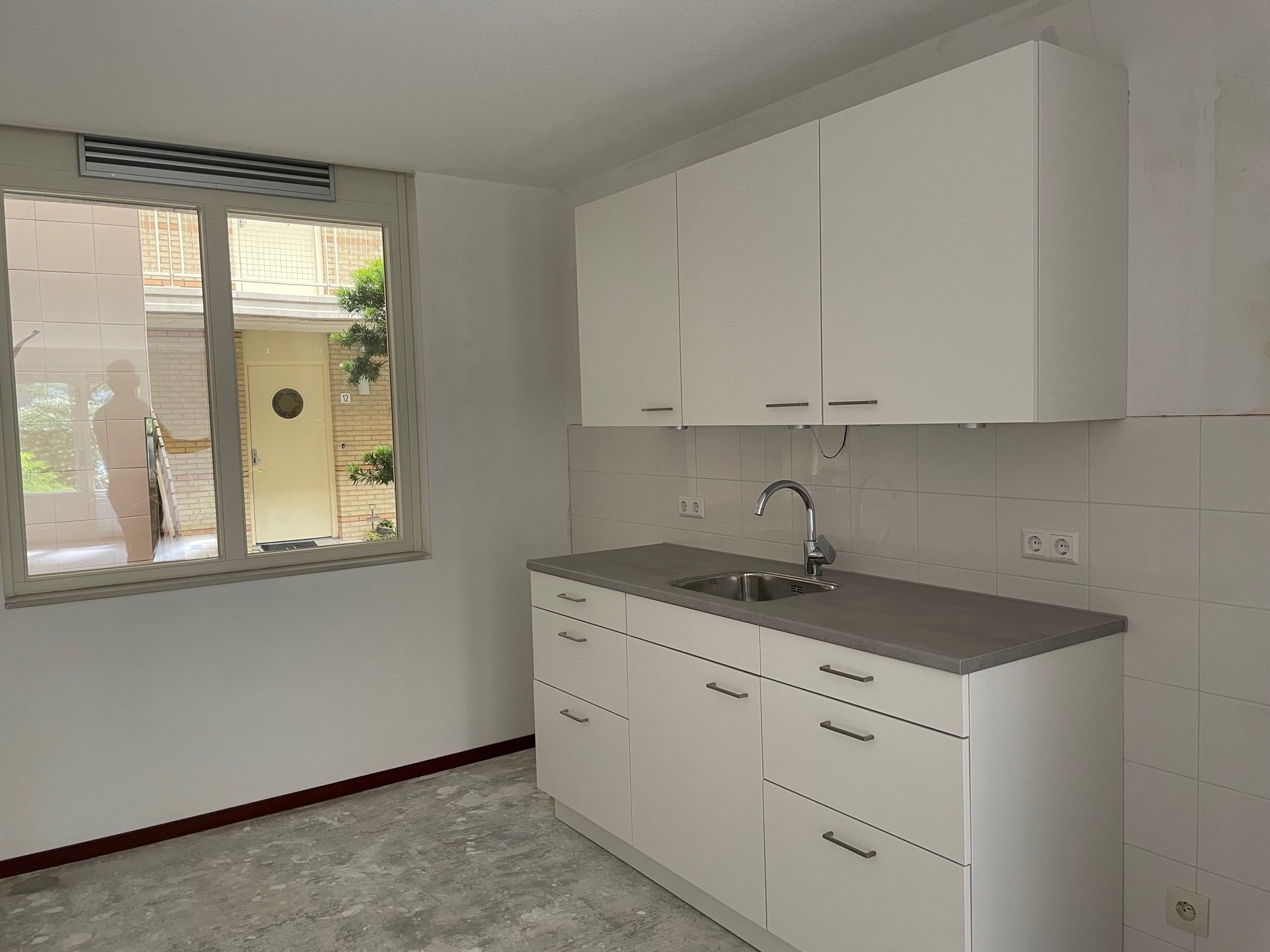 Simon Ouwerkerkstraat 6