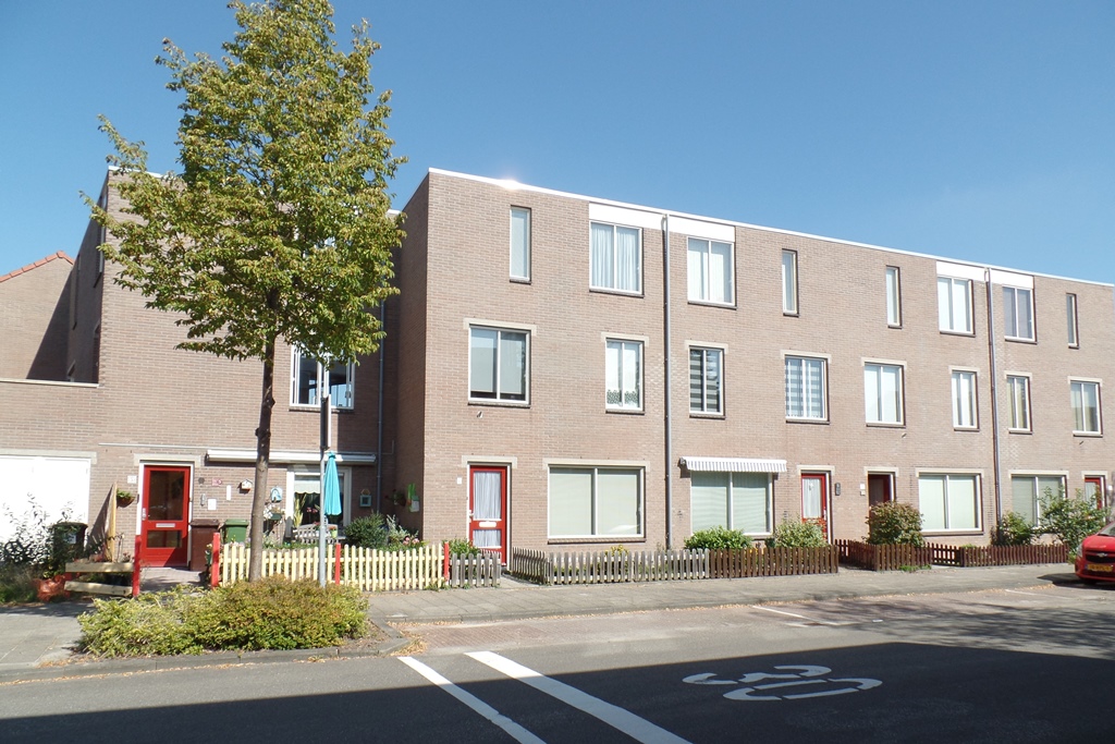 Zadelmaker 3, 2401 PA Alphen aan den Rijn, Nederland