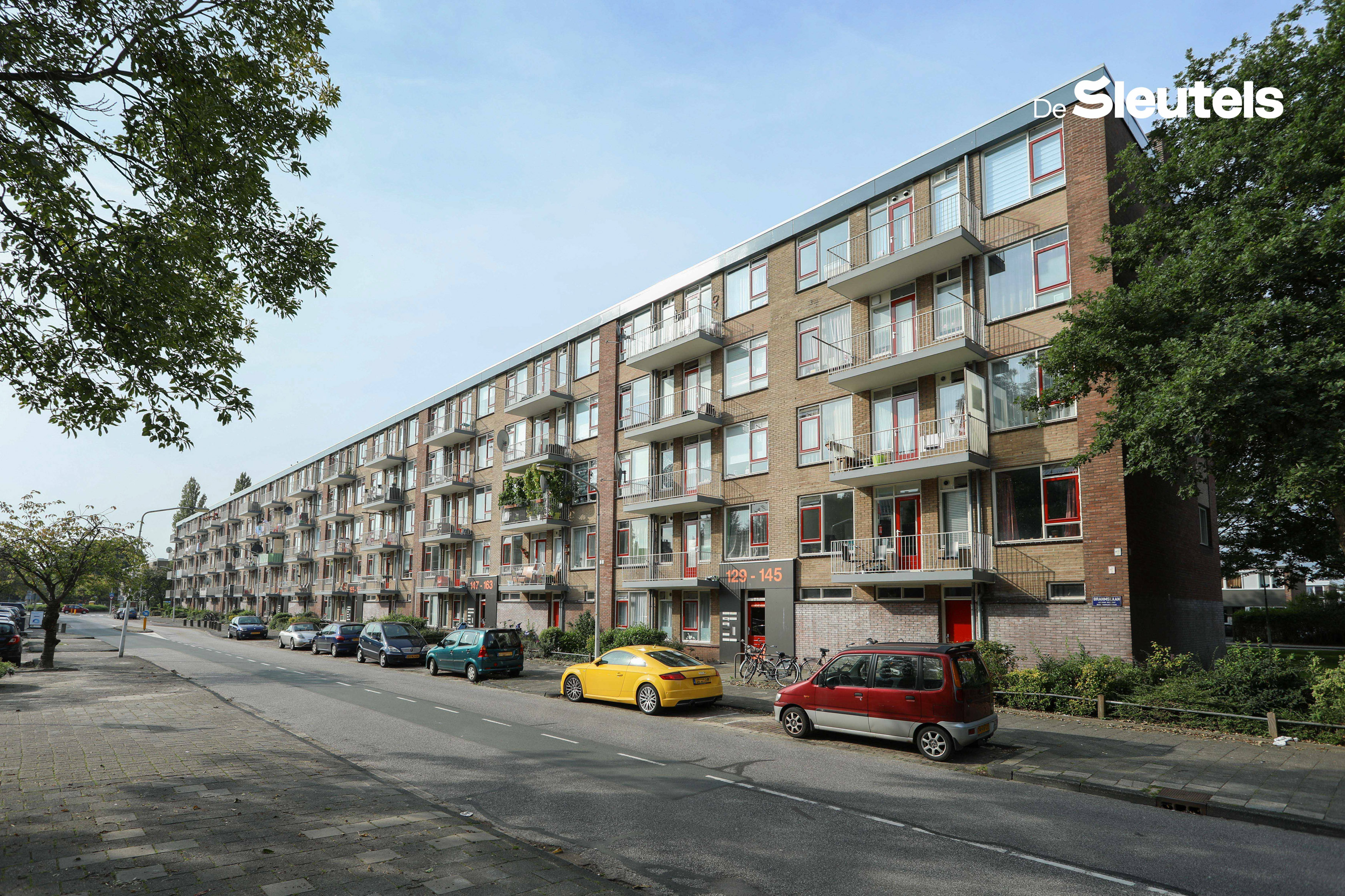 Brahmslaan 143, 2324 AE Leiden, Nederland