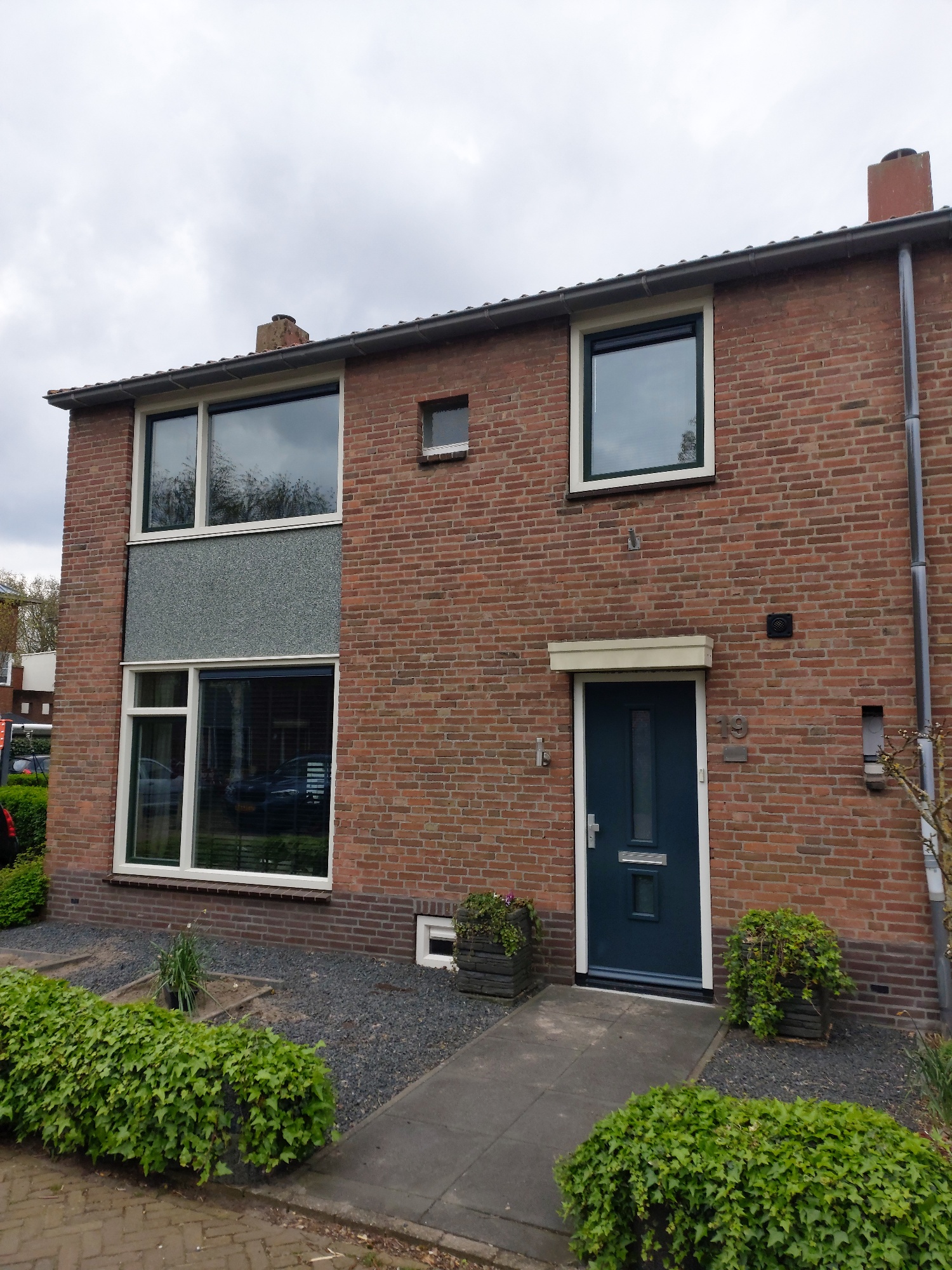 Meidoornstraat 19
