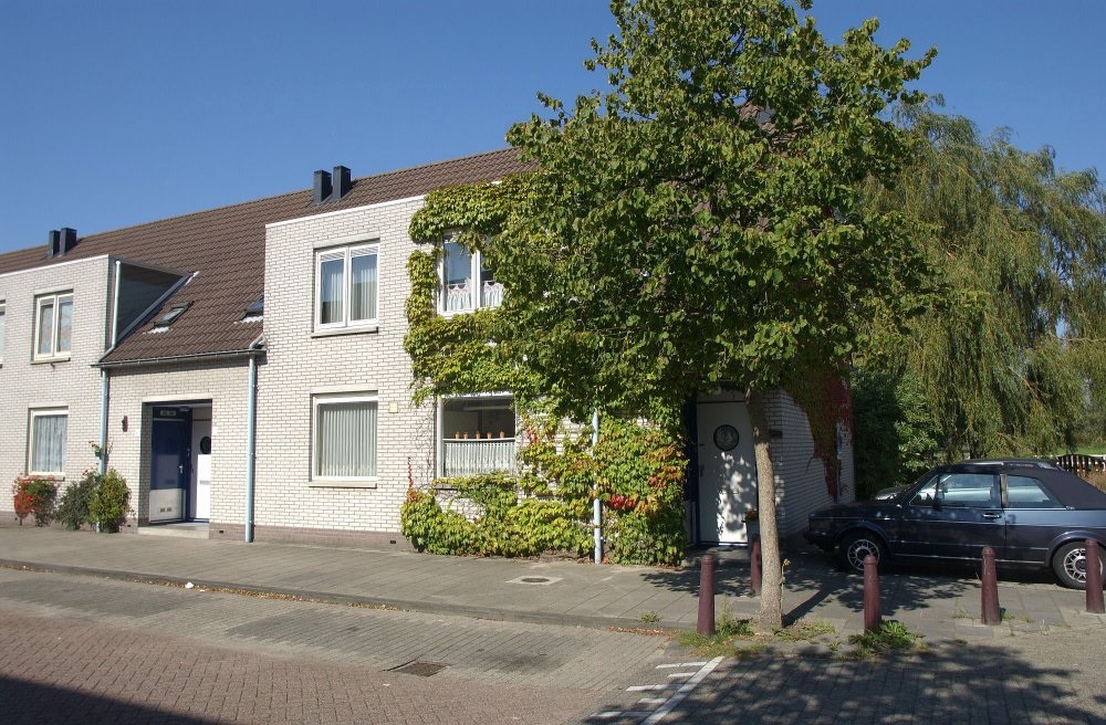 Ronner-Knipstraat 67, 2331 LX Leiden, Nederland