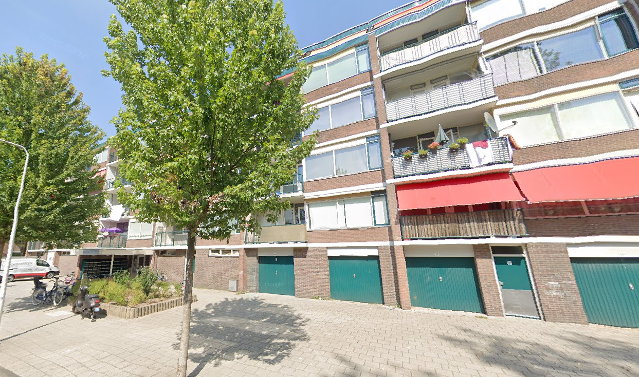 Opaalstraat 235, 2332 TA Leiden, Nederland