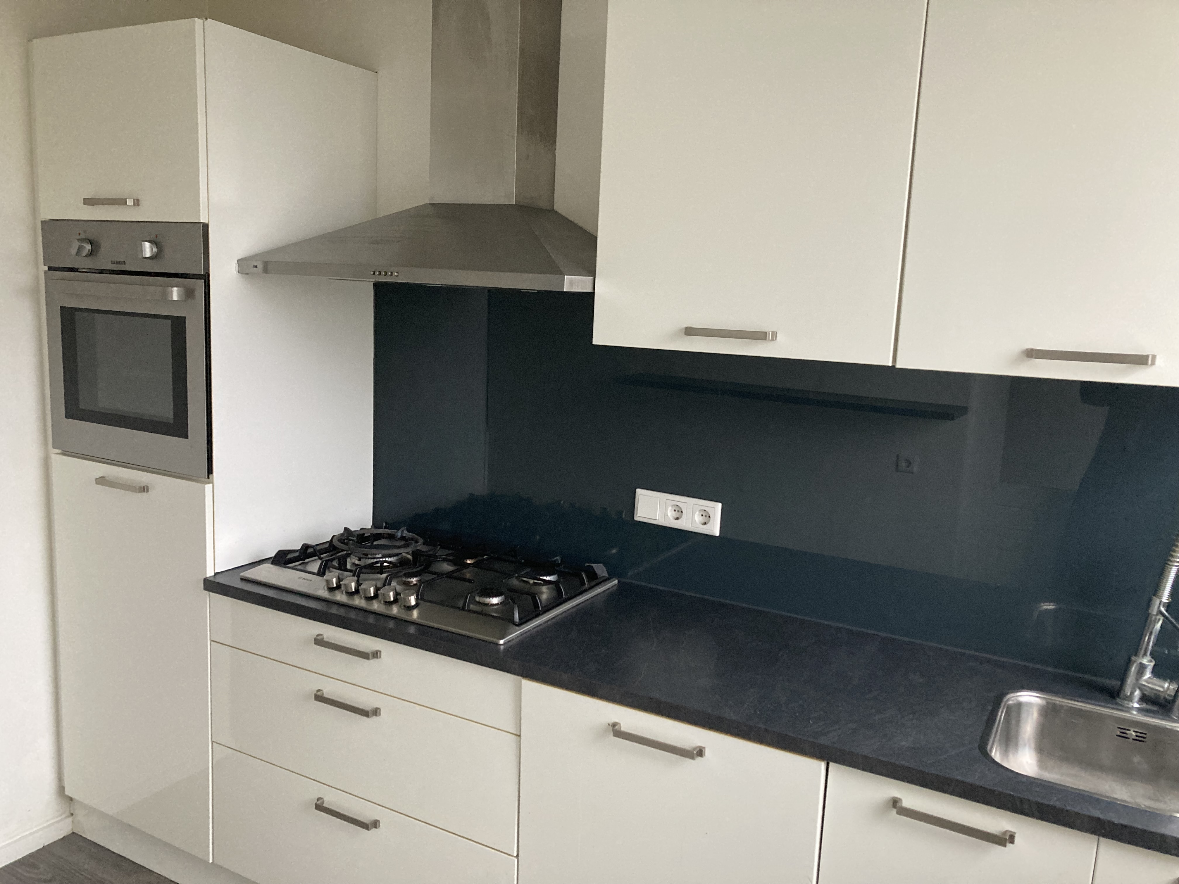 Van 's-Gravensandestraat 119