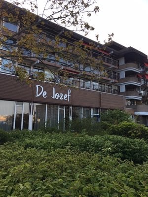 Hoflaan 73, 2405 BS Alphen aan den Rijn, Nederland