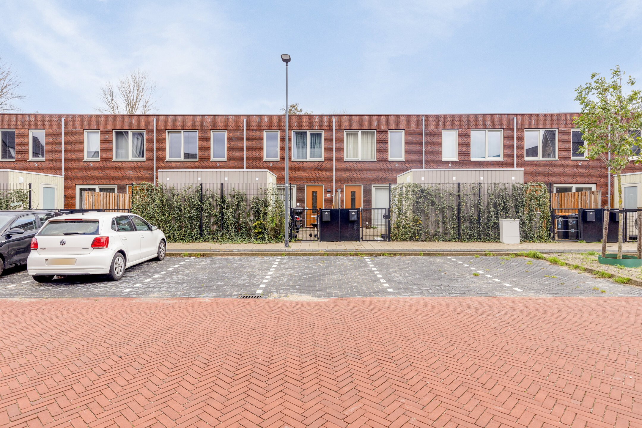 De Ploeger 4, 2171 LJ Sassenheim, Nederland