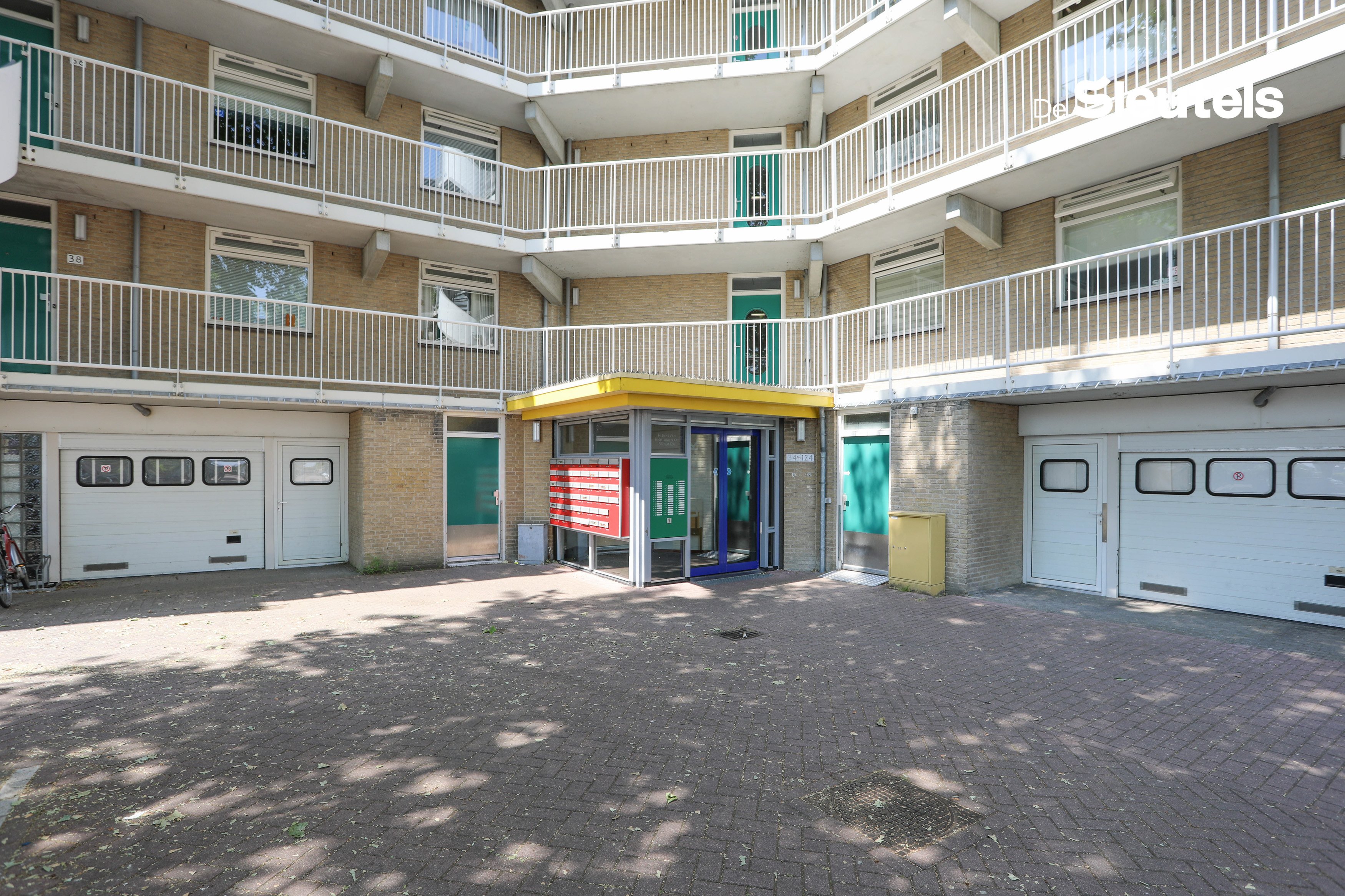 Nienke van Hichtumstraat 96, 2331 GA Leiden, Nederland