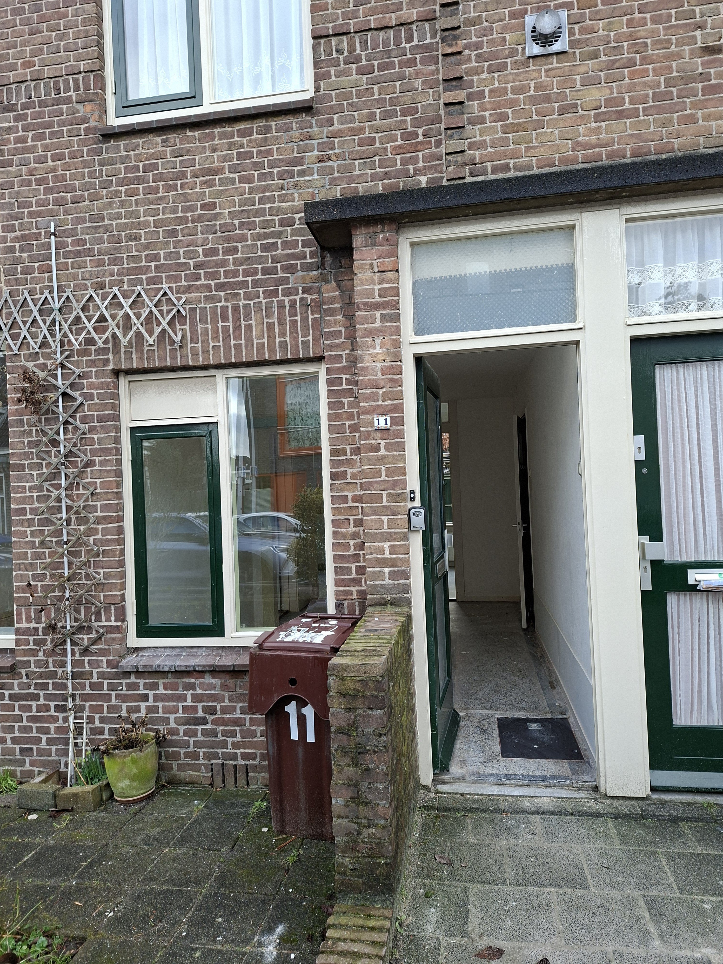 Leliestraat 11