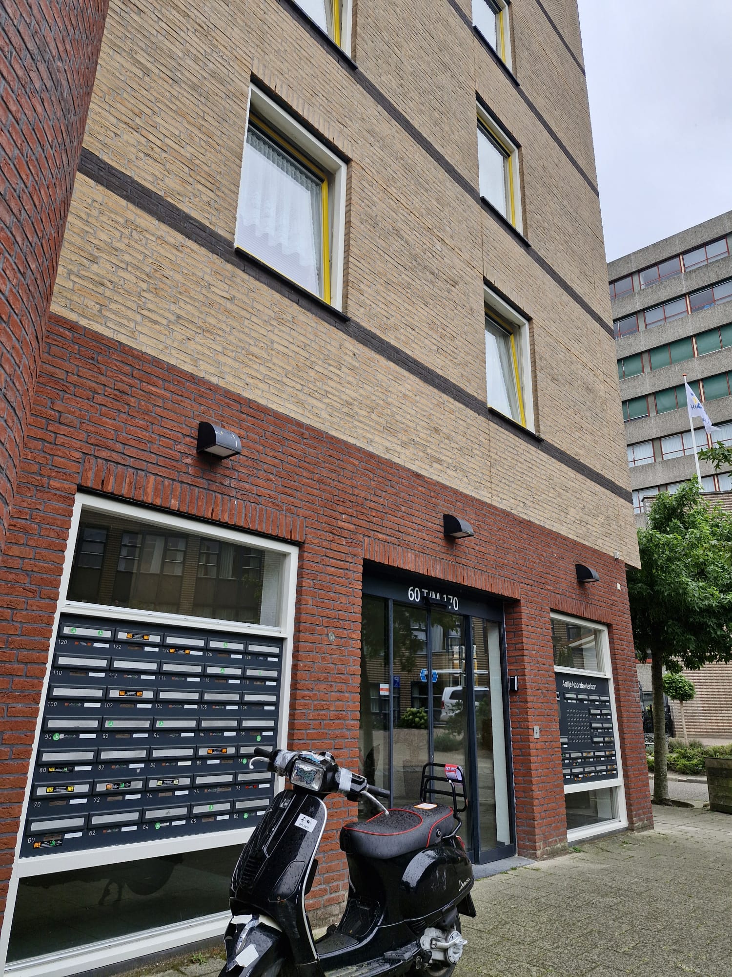 Aaltje Noordewierlaan 120, 2324 KT Leiden, Nederland