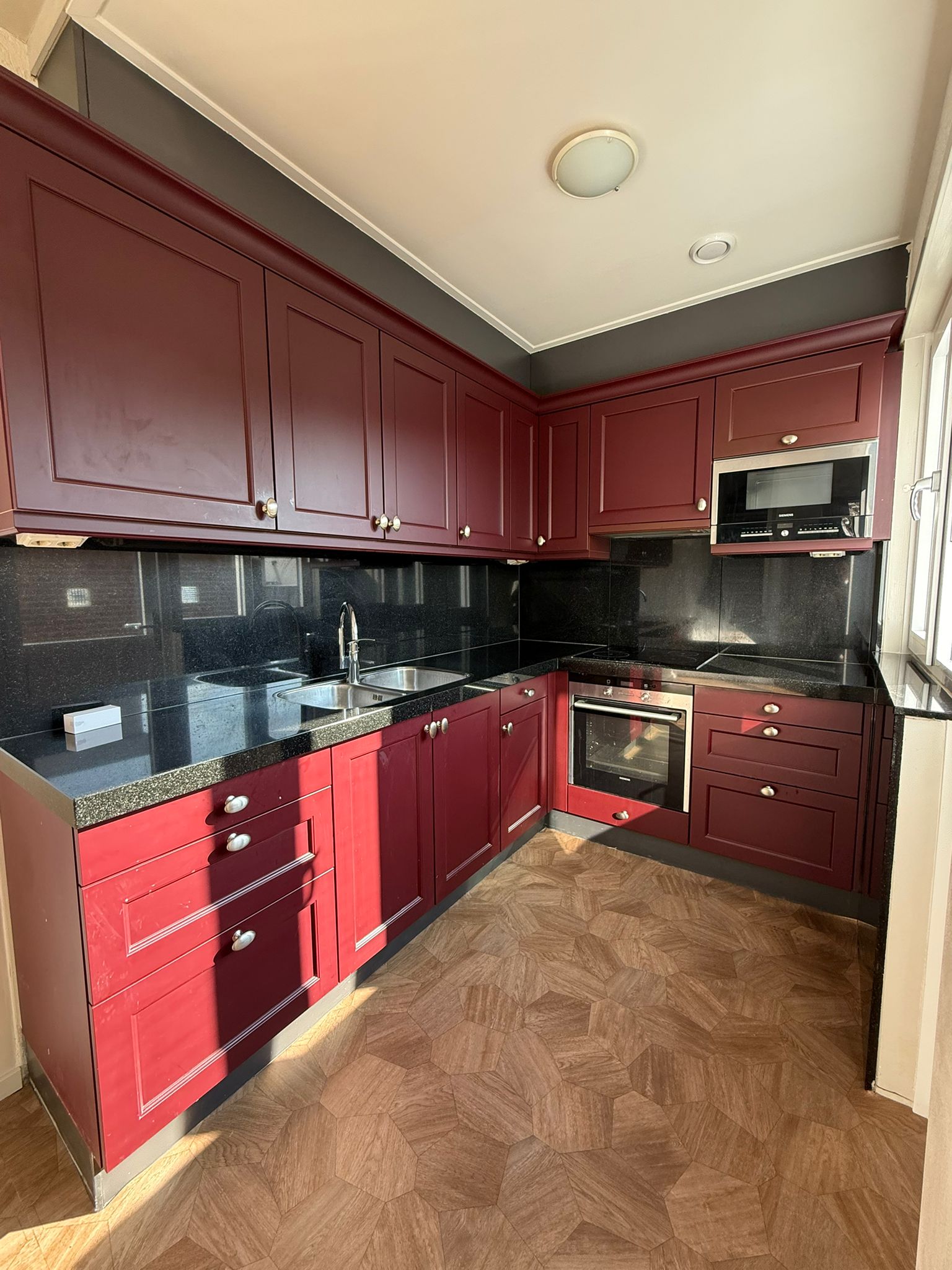 Drie Octoberstraat 38