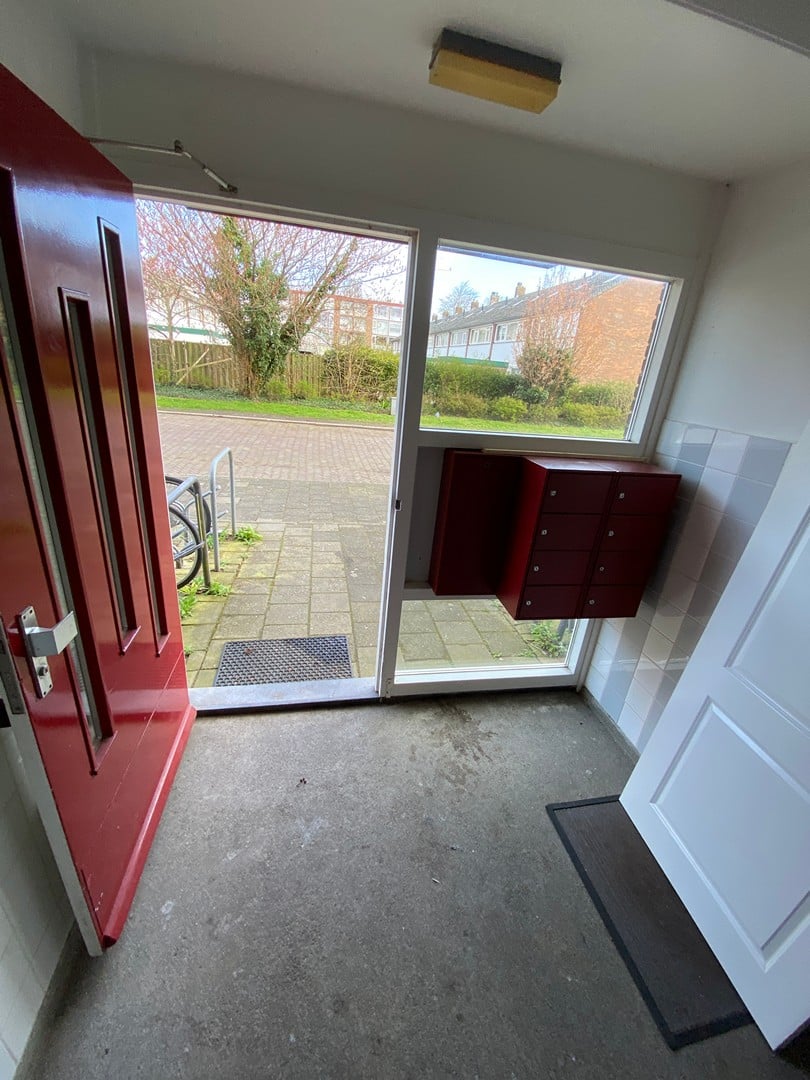 Walraven van Hallstraat 16