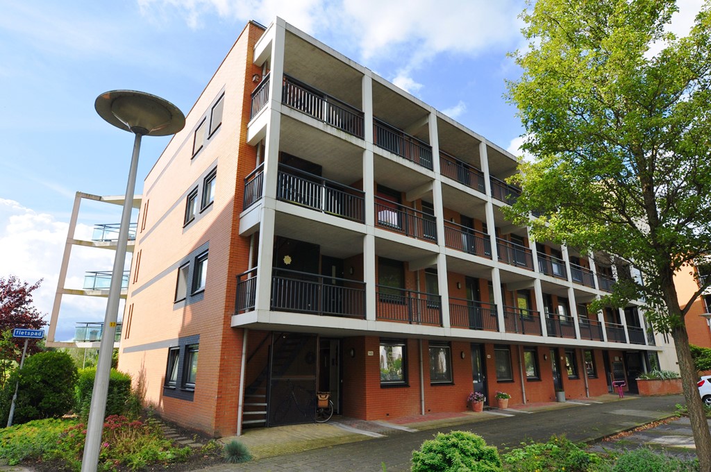 Polderpeil 122, 2408 RG Alphen aan den Rijn, Nederland