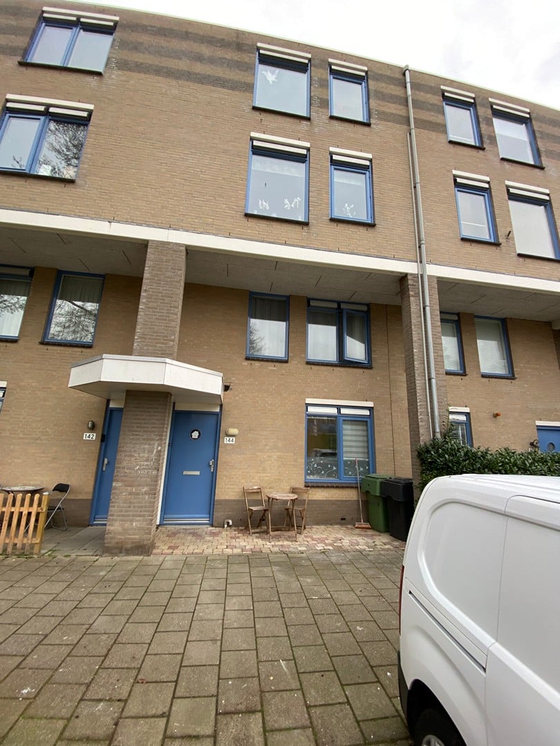 Annie Romeinsingel 144