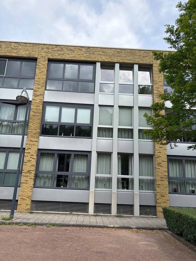Azurietkade 64