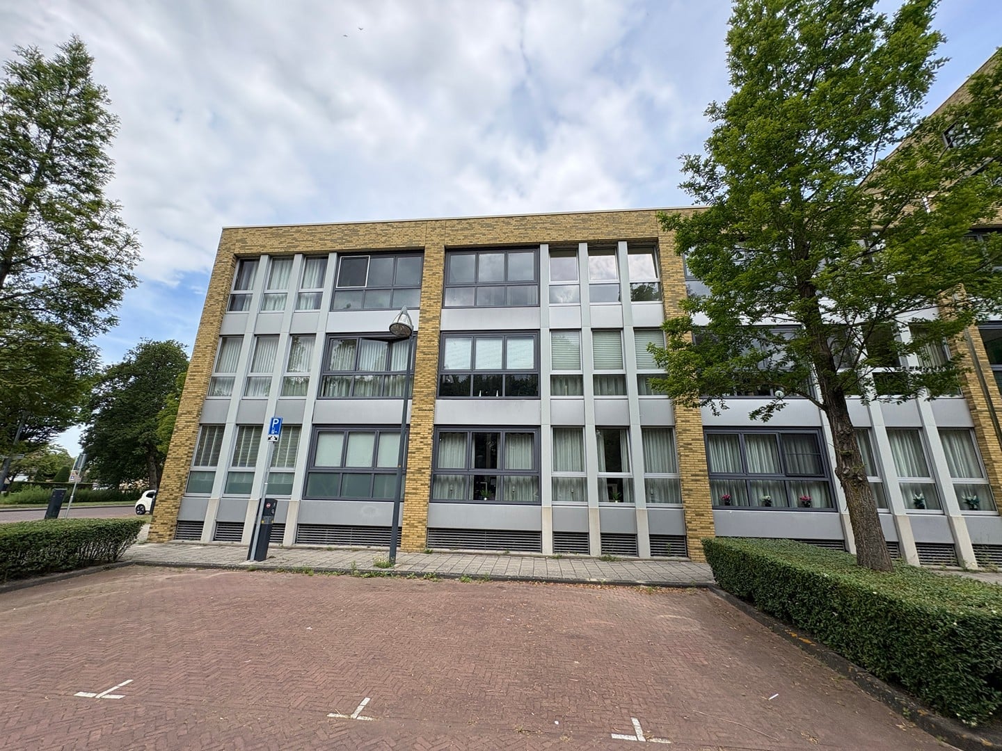 Azurietkade 64