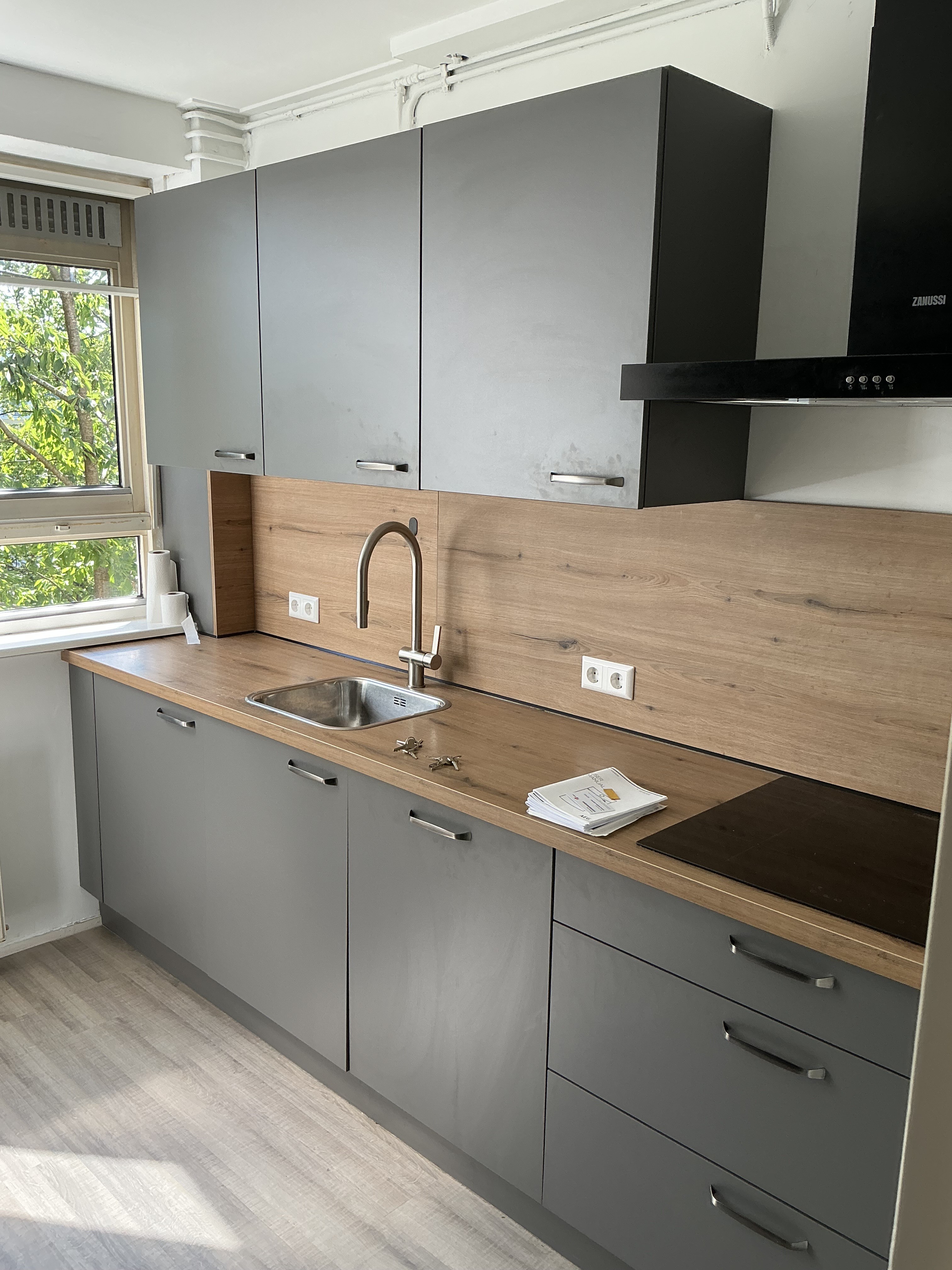 Van 's-Gravensandestraat 29