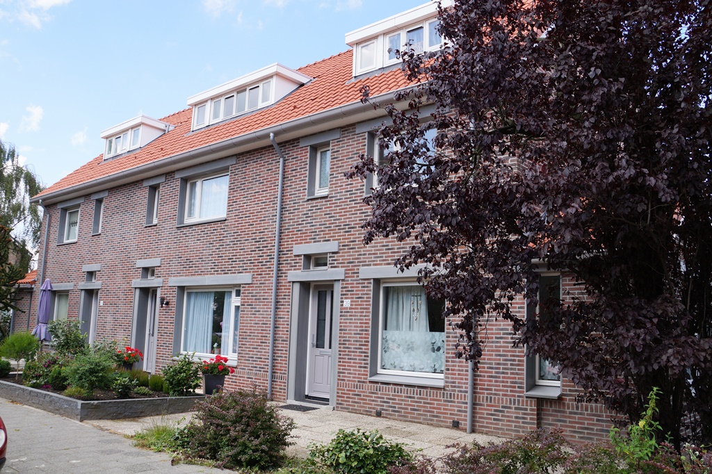 Ten Harmsenstraat 37, 2406 TT Alphen aan den Rijn, Nederland