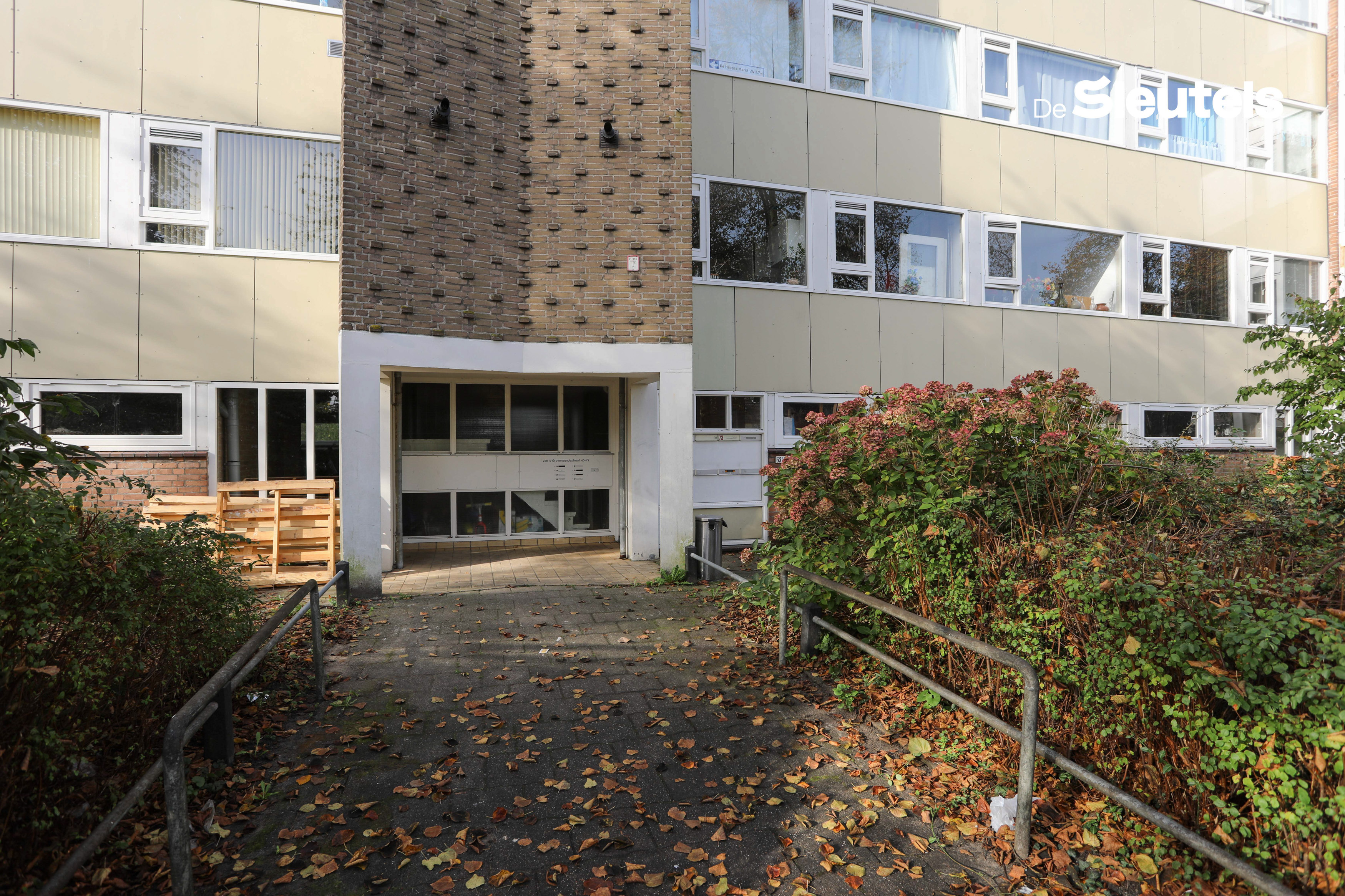 Van 's-Gravensandestraat 71
