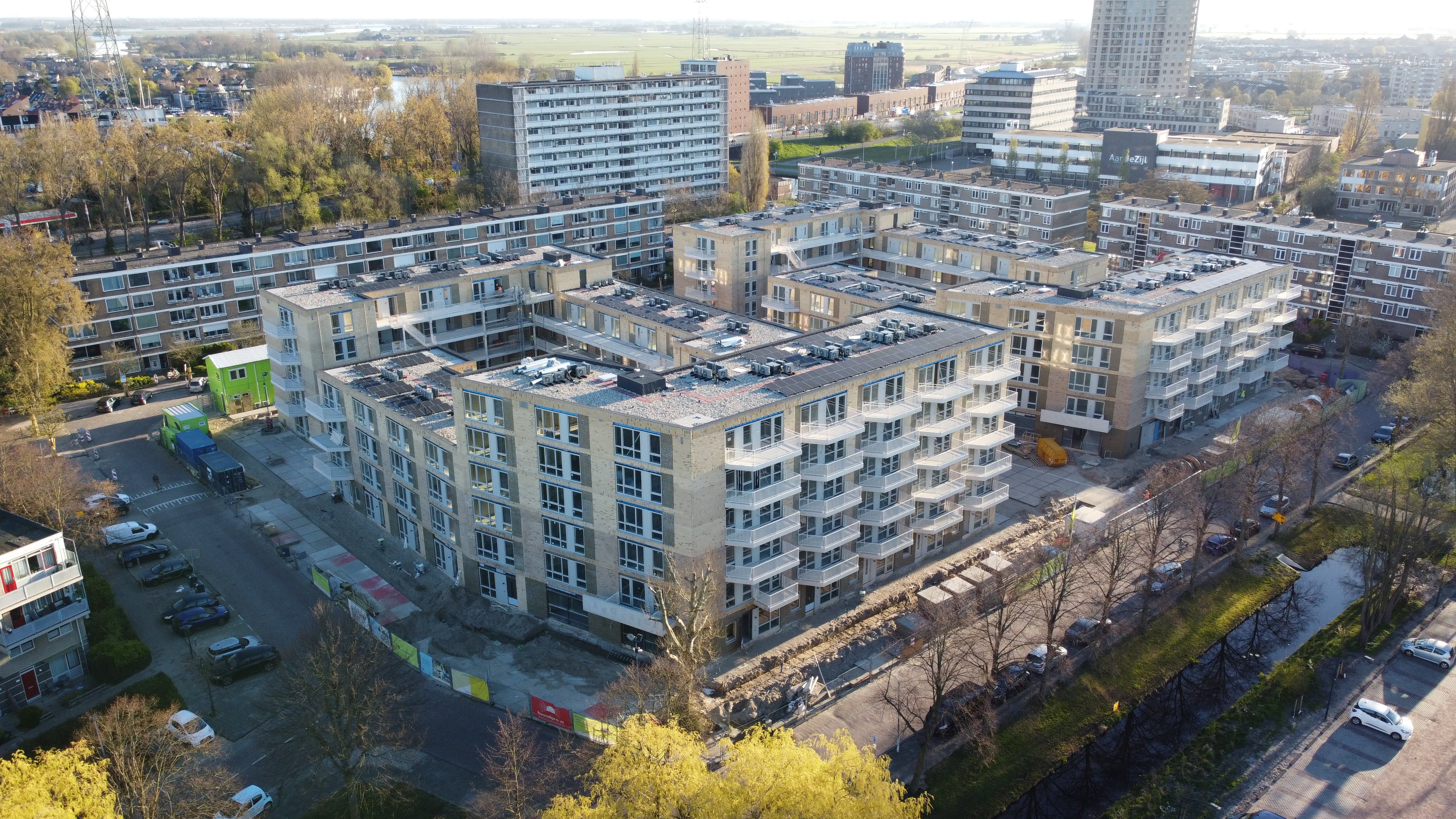 Corantijnhof 2